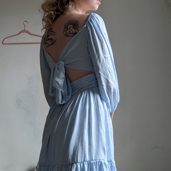 Ruffle Tie-back Dress - Kooka - Puff Sleeves - Picture 4 of 11